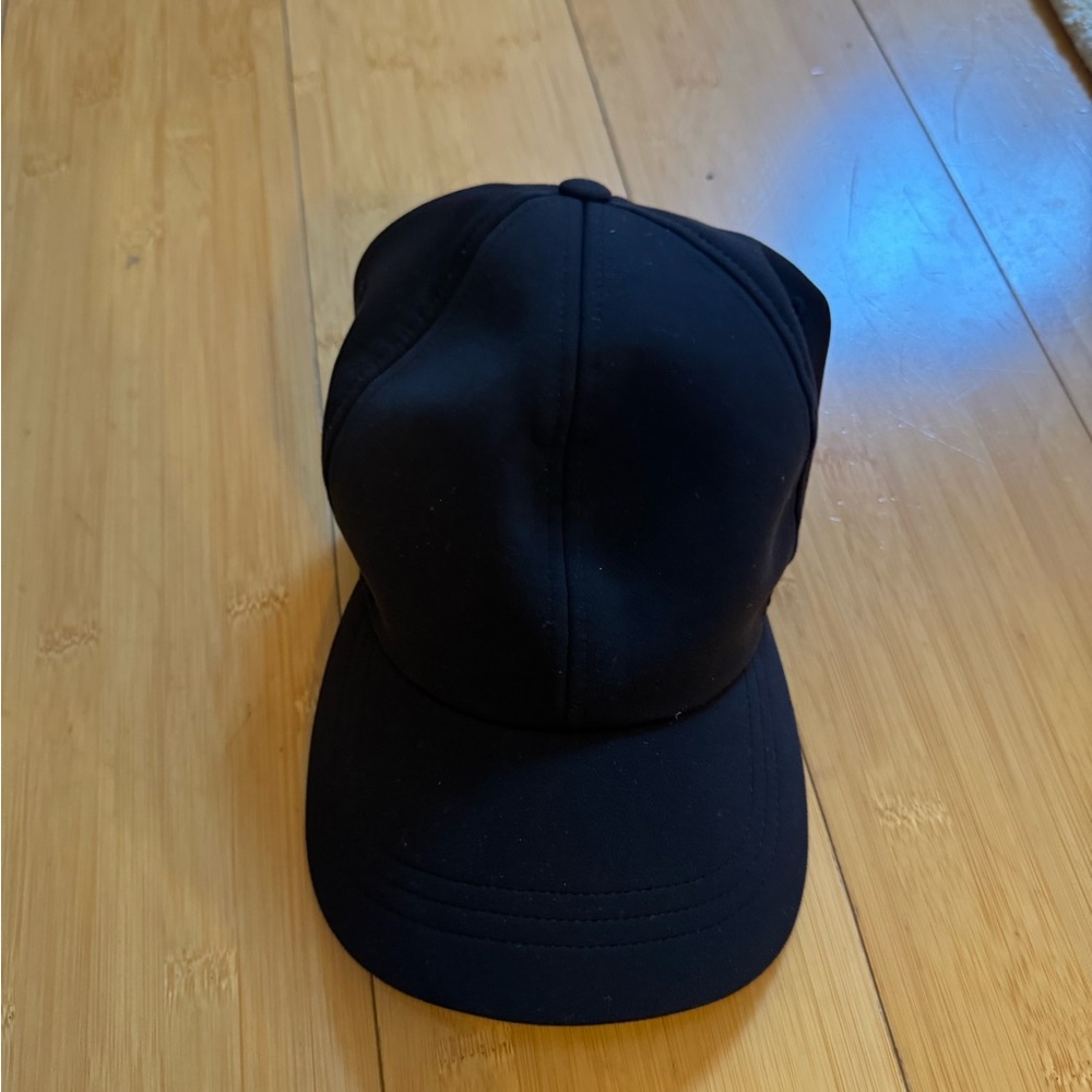 Lululemon Black Soft Ball Cap Hat